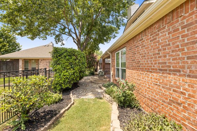 920 Cascade Drive, Fairview, TX 75069