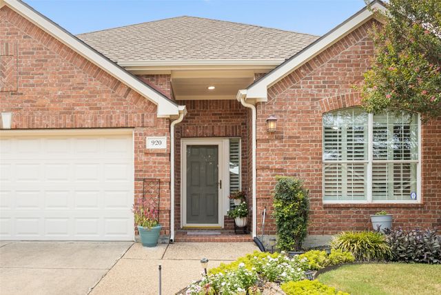 920 Cascade Drive, Fairview, TX 75069