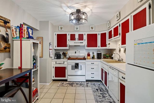 97 PROVIDENCE FORGE RD, Royersford, PA 19468