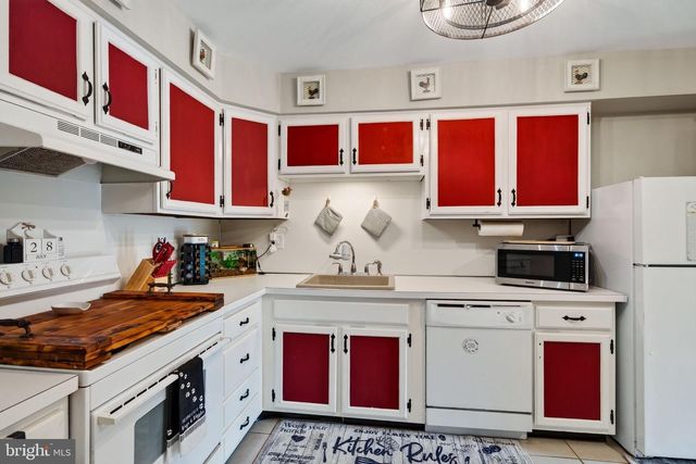 97 PROVIDENCE FORGE RD, Royersford, PA 19468