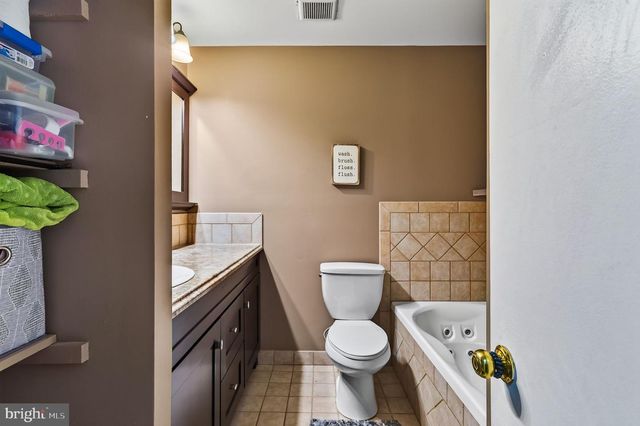 97 PROVIDENCE FORGE RD, Royersford, PA 19468