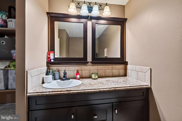 97 PROVIDENCE FORGE RD, Royersford, PA 19468