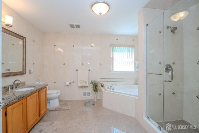 14 Revere Road, South Brunswick, NJ 08852
