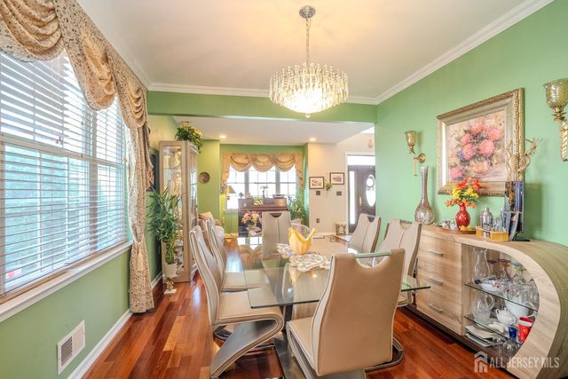 14 Revere Road, South Brunswick, NJ 08852