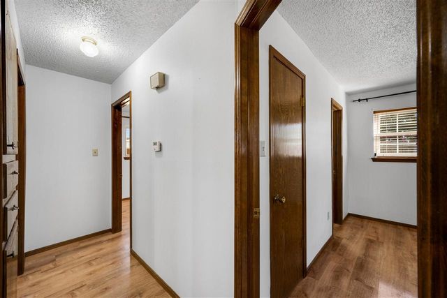 1809 NW Crosby Park Cir, Lawton, OK 73505