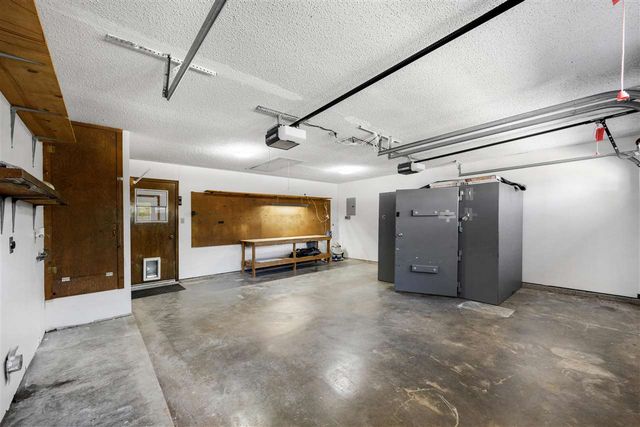 1809 NW Crosby Park Cir, Lawton, OK 73505