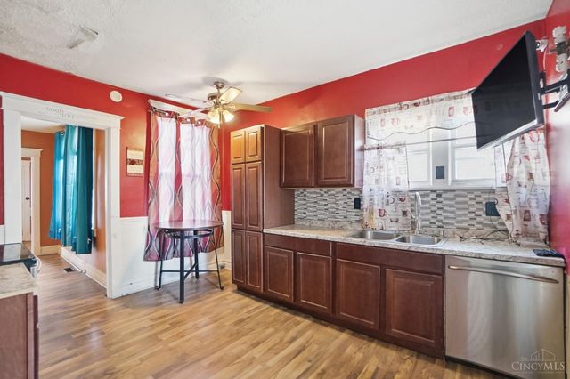 14 Seventy Third Street W, Cincinnati, OH 45216