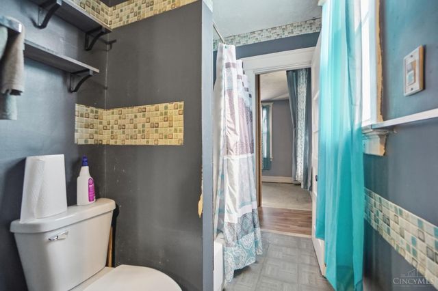 14 Seventy Third Street W, Cincinnati, OH 45216