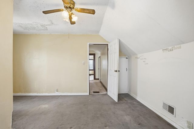 14 Seventy Third Street W, Cincinnati, OH 45216