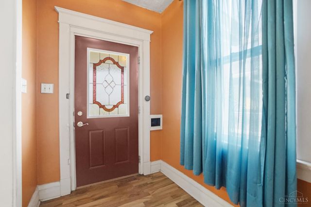 14 Seventy Third Street W, Cincinnati, OH 45216