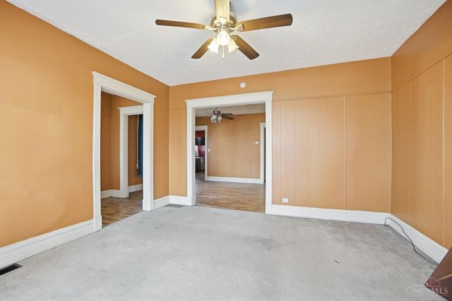 14 Seventy Third Street W, Cincinnati, OH 45216