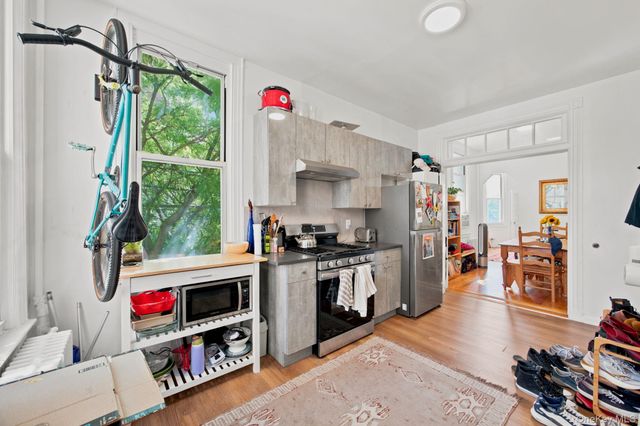 332 Manhattan Avenue, Brooklyn, NY 11211