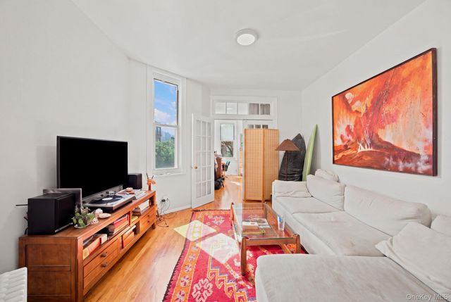 332 Manhattan Avenue, Brooklyn, NY 11211