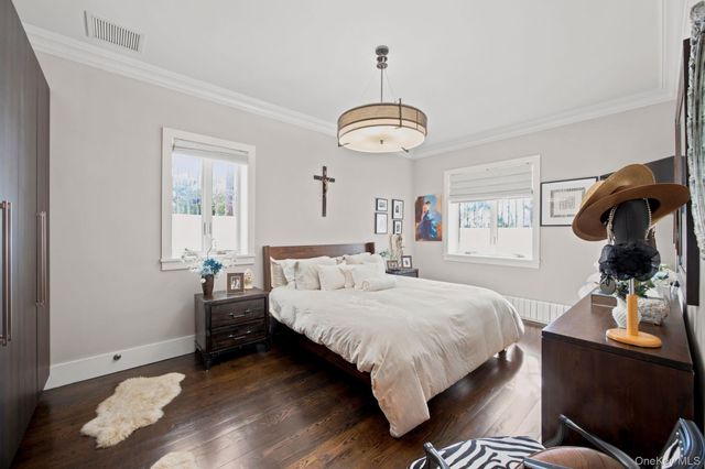332 Manhattan Avenue, Brooklyn, NY 11211