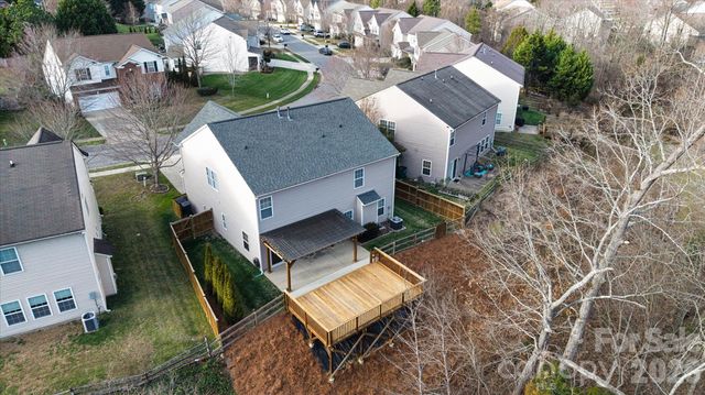 10513 Dominion Village Drive, Charlotte, NC 28269