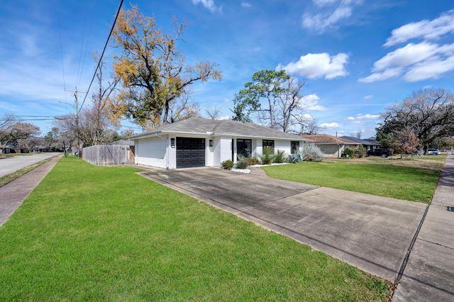 4422 De Milo Drive, Houston, TX 77092