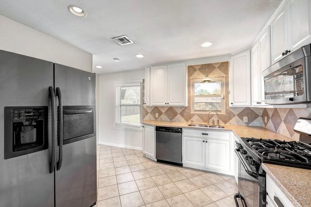 4422 De Milo Drive, Houston, TX 77092