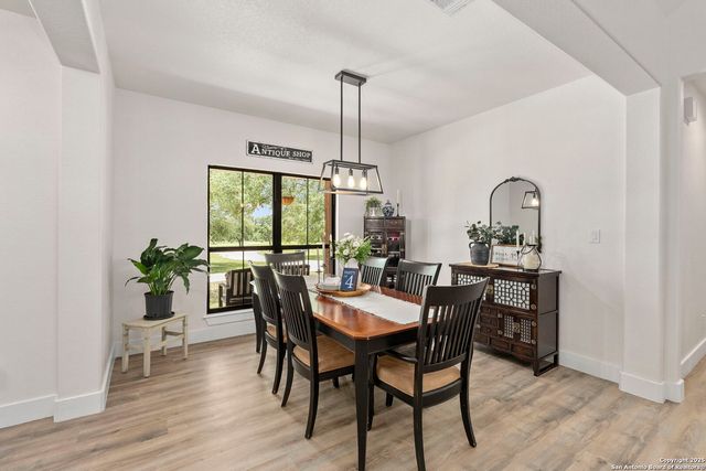 3260 Palomino Springs, Bandera, TX 78003