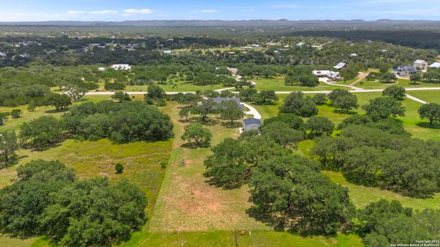 3260 Palomino Springs, Bandera, TX 78003