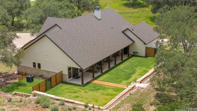 3260 Palomino Springs, Bandera, TX 78003