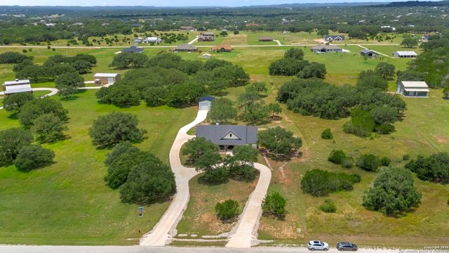 3260 Palomino Springs, Bandera, TX 78003