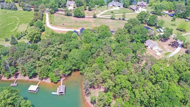 280 Hidden Point, Hartwell, GA 30643