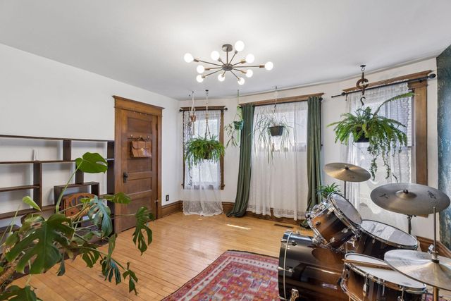 608 Bates Avenue, Saint Paul, MN 55106