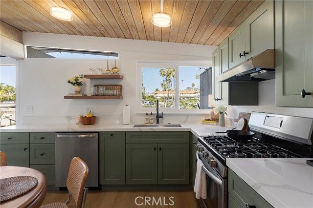 208 Del Gado Road, San Clemente, CA 92672