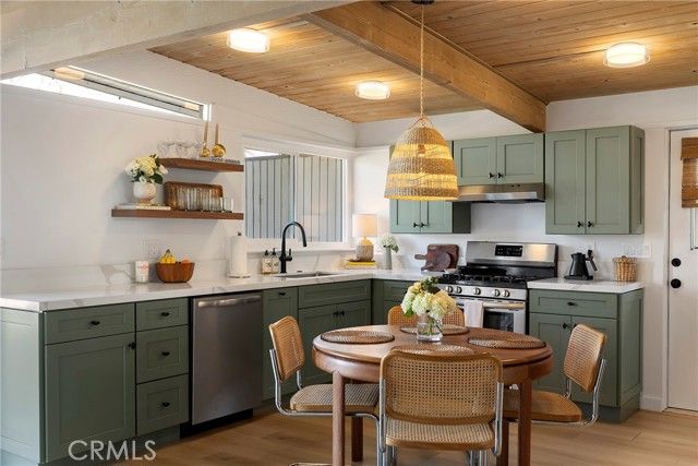 208 Del Gado Road, San Clemente, CA 92672