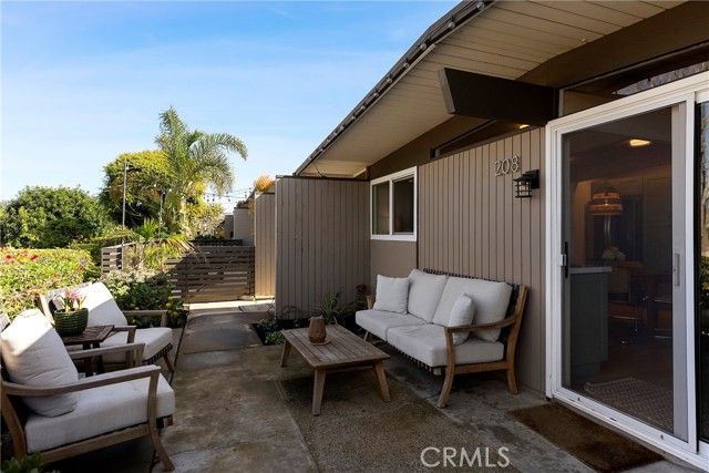 208 Del Gado Road, San Clemente, CA 92672