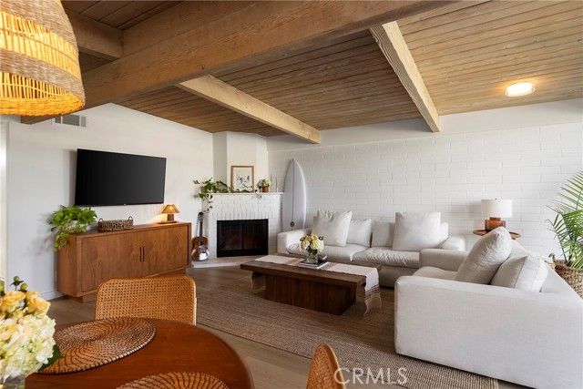 208 Del Gado Road, San Clemente, CA 92672