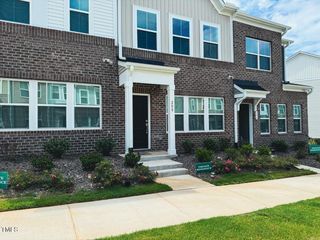 208 Chesapeake Commons Street, Garner, NC 27529
