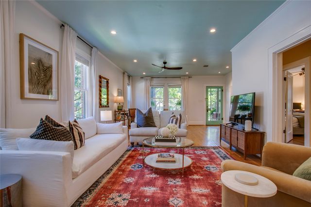 623 N Montclair Avenue, Dallas, TX 75208