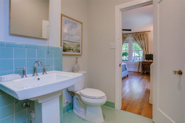 623 N Montclair Avenue, Dallas, TX 75208