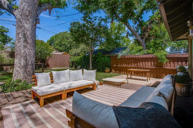 623 N Montclair Avenue, Dallas, TX 75208