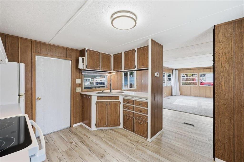 3231 W Boone Ave, Spokane, WA 99201 photo 9