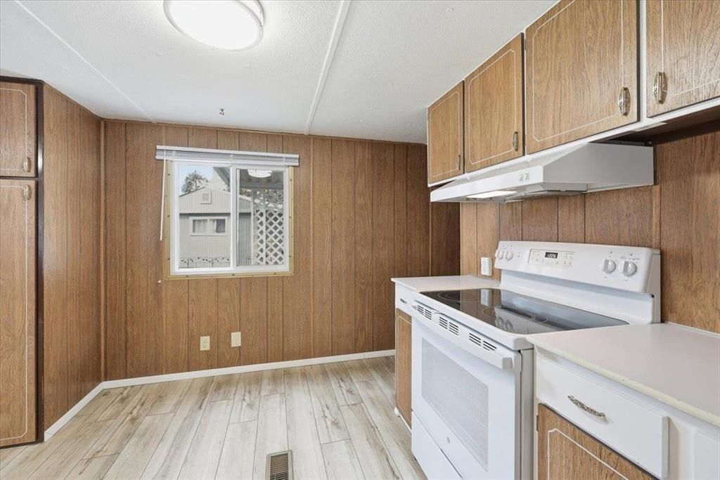 3231 W Boone Ave, Spokane, WA 99201 photo 10