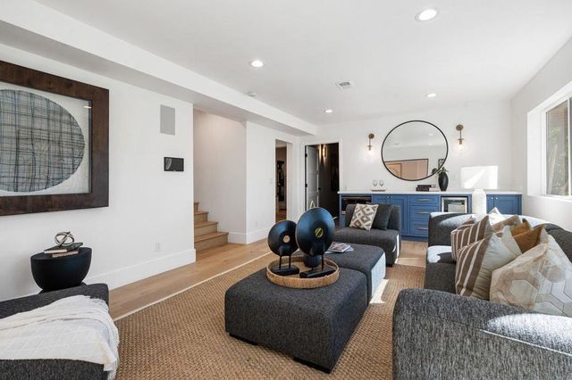 182 Coronado Avenue, San Carlos, CA 94070