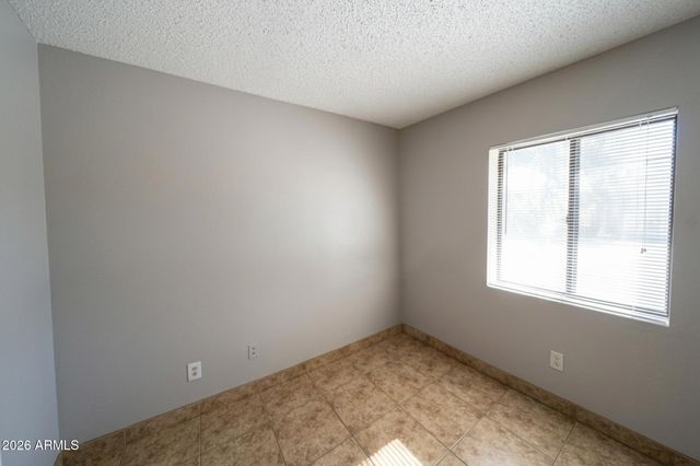 410 E 9TH Avenue Apt 20, Mesa, AZ 85204