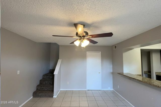 410 E 9TH Avenue Apt 20, Mesa, AZ 85204