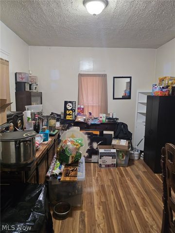 212 E Miller Avenue, Akron, OH 44301