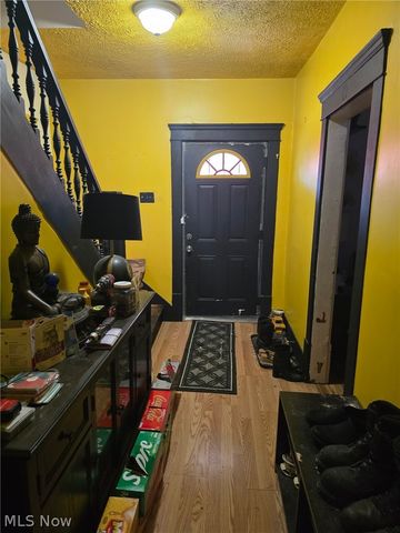 212 E Miller Avenue, Akron, OH 44301