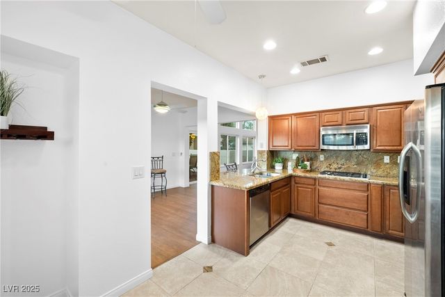 2521 Seascape Drive, Las Vegas, NV 89128