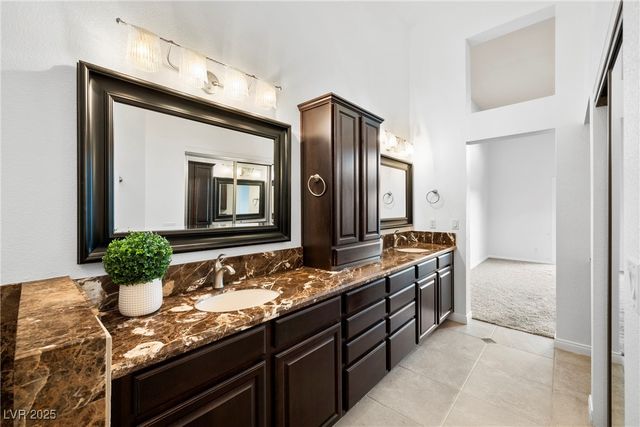 2521 Seascape Drive, Las Vegas, NV 89128