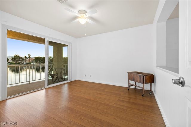 2521 Seascape Drive, Las Vegas, NV 89128