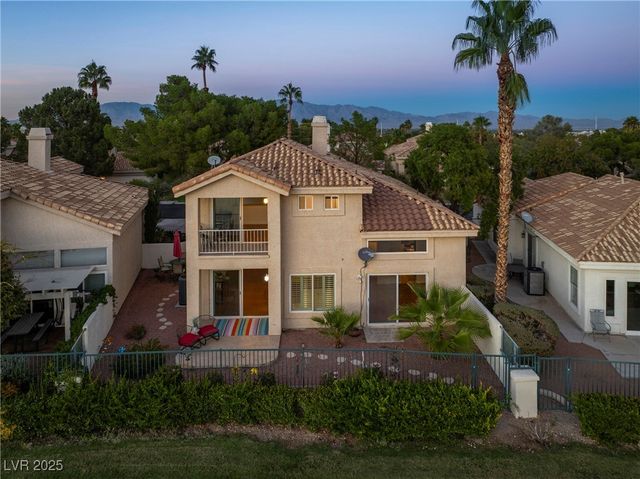 2521 Seascape Drive, Las Vegas, NV 89128