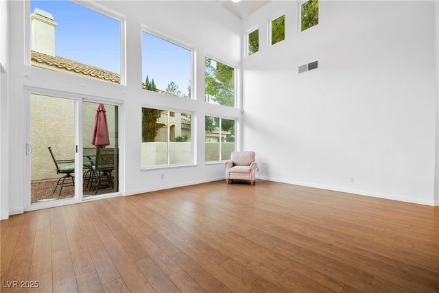 2521 Seascape Drive, Las Vegas, NV 89128