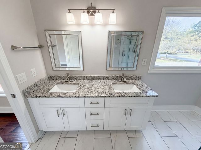 4000 Amberley Lane, Marietta, GA 30062