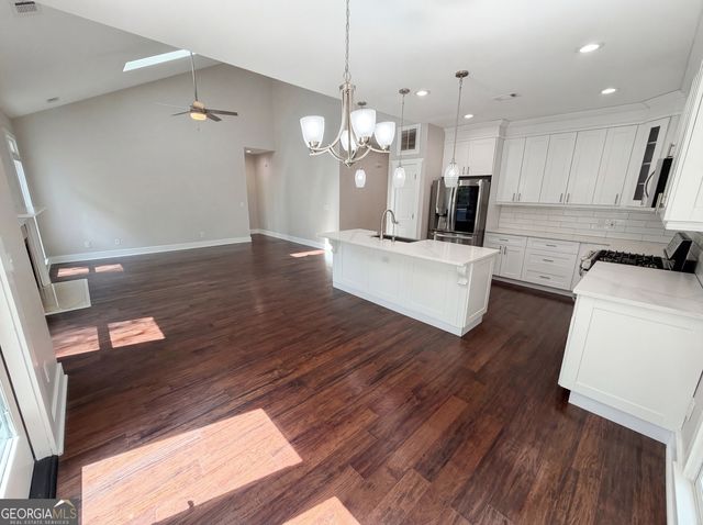 4000 Amberley Lane, Marietta, GA 30062