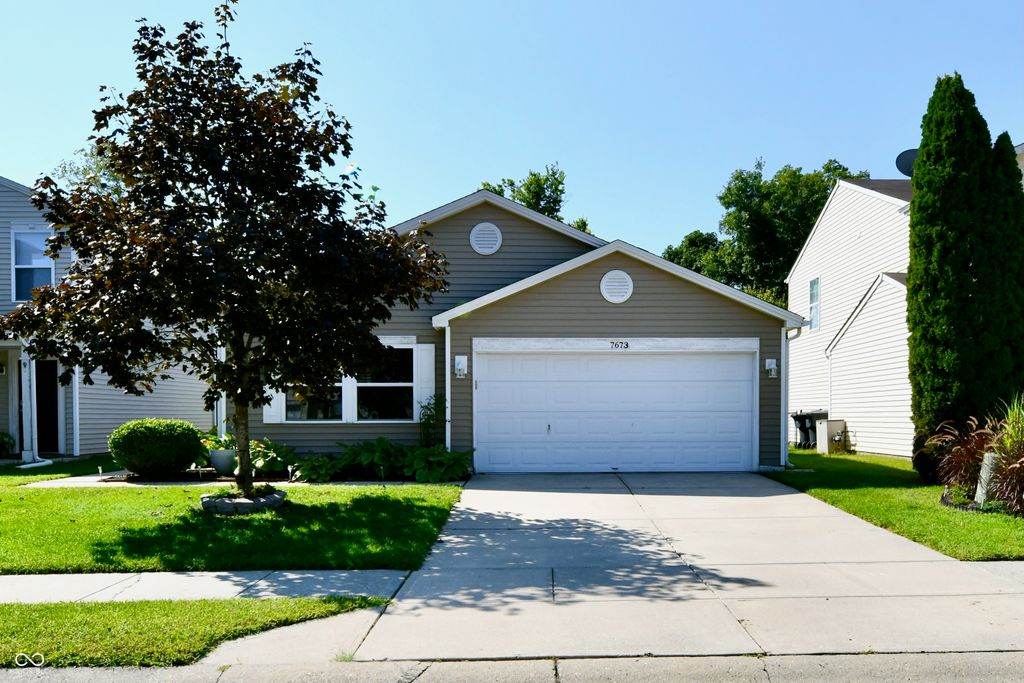 7673 Mansfield Way, Ingalls, IN 46048